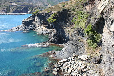 Cova bou marí Portbou